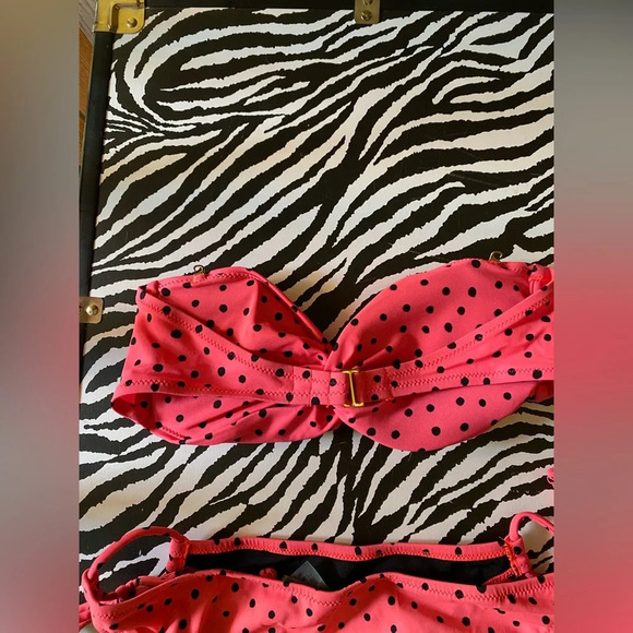 Victoria’s Secret bikini size small - Picture 5 of 5